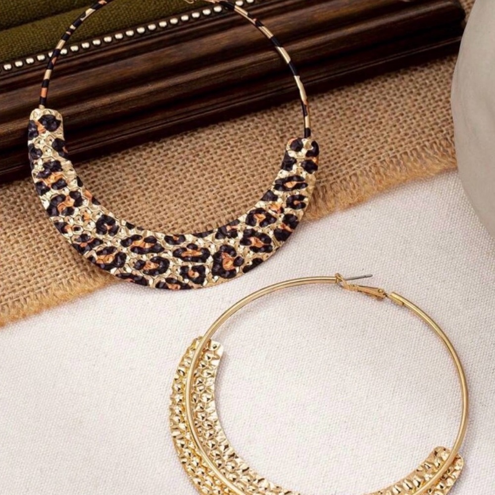 Leopard Print Hoop Earrings - Picture 3 of 3